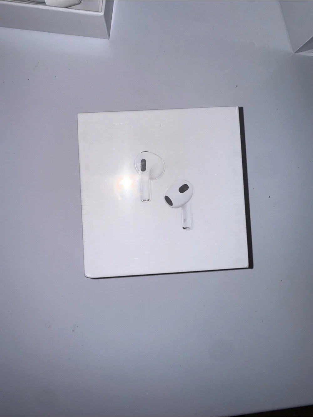 Apple White Wireless Earbuds with Retail Packaging